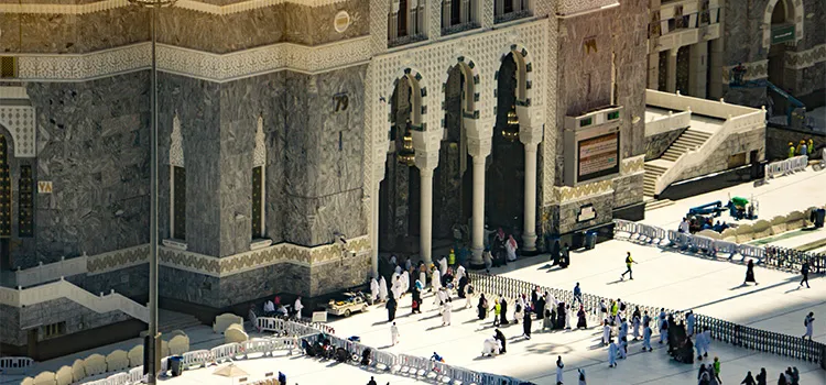 When does Umrah close for Hajj 2026