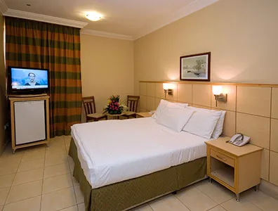 hotel bedroom