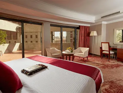 hotel guestroom