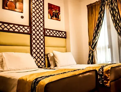 hotel guest room