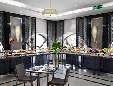 breakfast buffet setting
