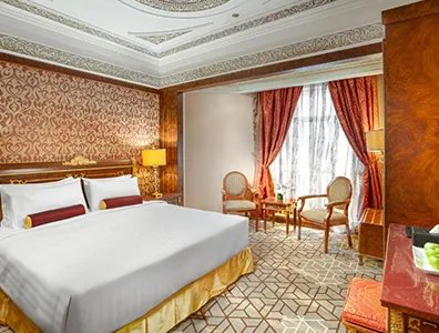 hotel guestroom