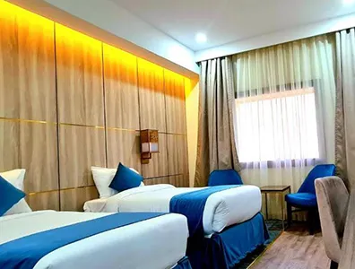 hotel guestroom