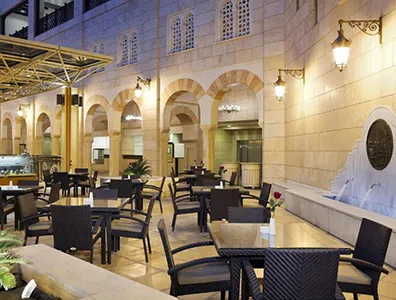 hotel restaurant